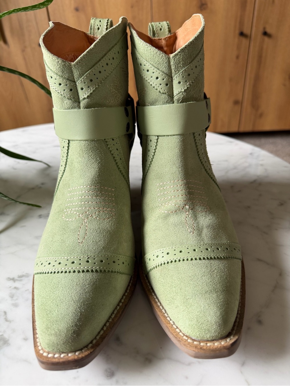 Dingo Gummy Bear Mint Suede Green Boots - Picture 2 of 10